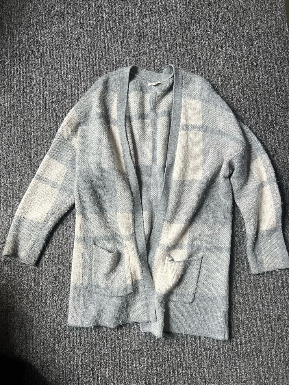 American Eagle Outfitters Light Gray & Cream Plaid Open-Front Cardigan